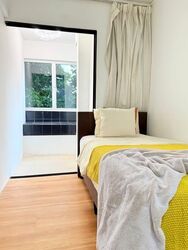 Pine Grove (D21), Condominium #560987421